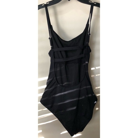 Kona Sol one piece bathing suit - Picture 3 of 3